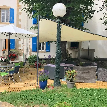 La Vie Est Belle Apartament